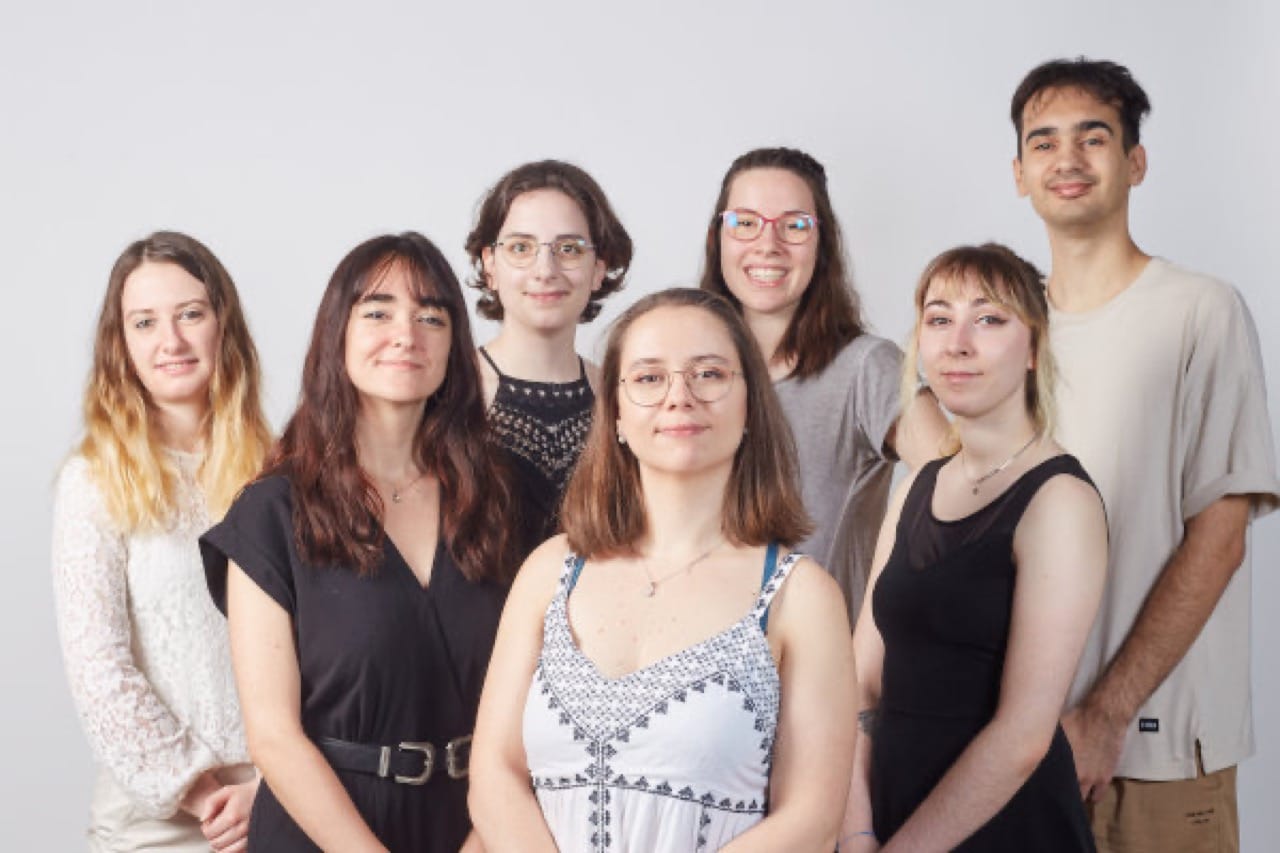 Solenne Moreau, Elisa Drique, Marie Bordessoule, Vincent Levrero, Nadine De Boer, Chloé Lauzu e Adriana Bouissie